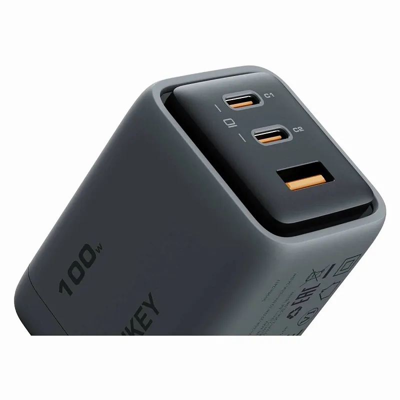 Сетевое зарядное устройство Aukey Comet Mix 100W серый