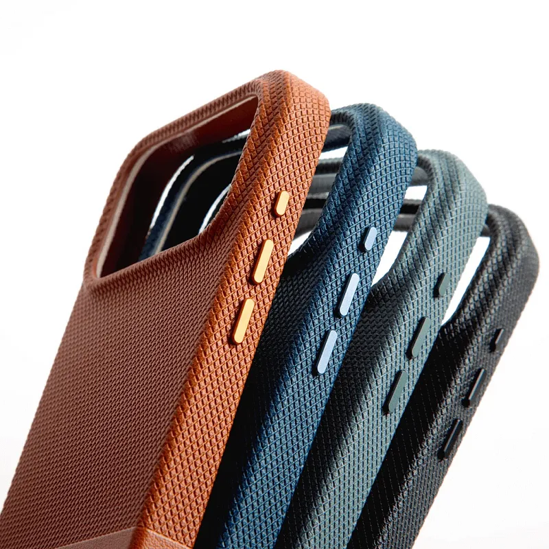 Чехол Native Union (RE)Classic Case для iPhone 17 Pro Max, чёрный