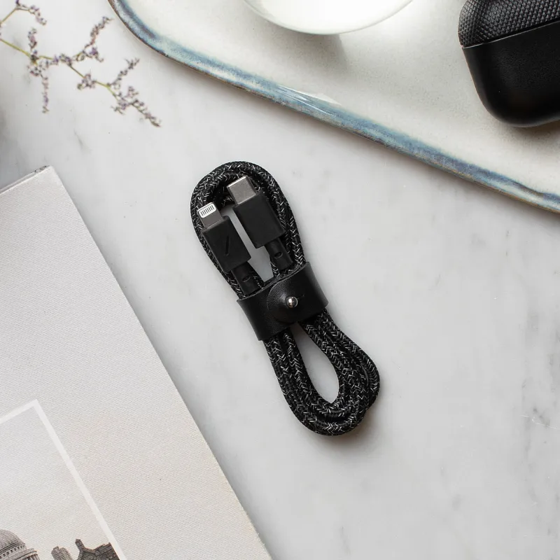 Кабель зарядный Native Union USB-C/LIGHTNING, 1,2м, чёрный космос
