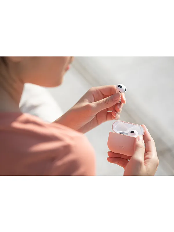 Чехол Uniq для Airpods 3 LINO Liquid silicone Pink