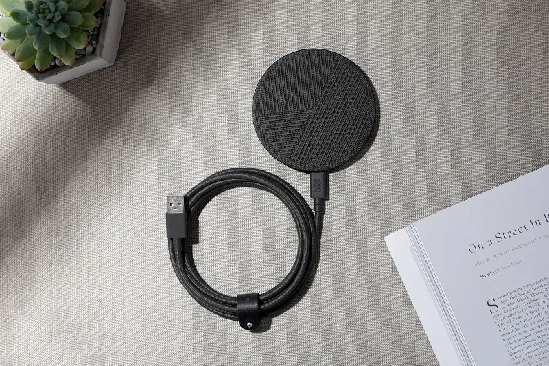 Беспроводное зарядное устройство Native Union Drop Charge Pad, 10 Вт, Серый