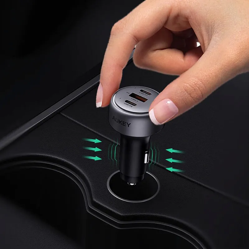 Автомобильное зарядное устройство Aukey Pathfinder 66W серый