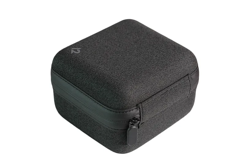 Сетевое зарядное устройство Twelve South PlugBug Travel 50W, с поддержкой FindMy, красный