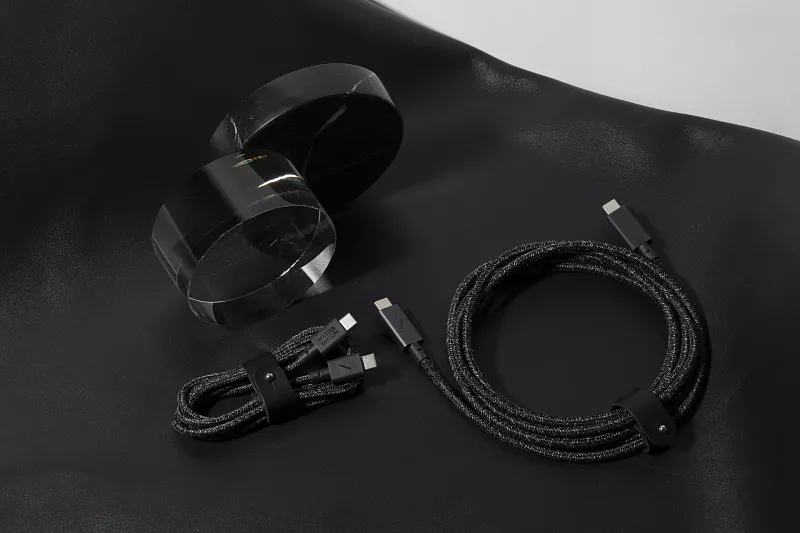 Кабель зарядный Native Union USB-C/USB-C,  60W, длина 1,2 м, космос